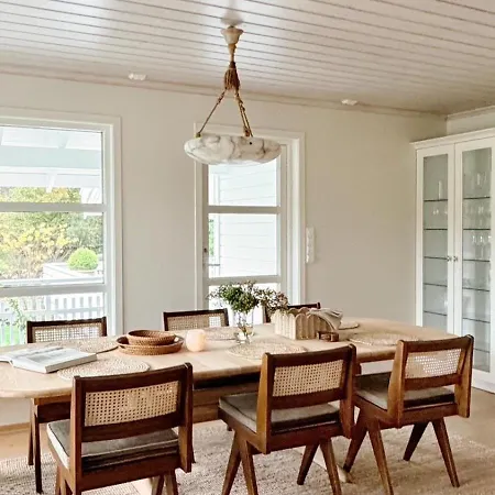 With Architect-designed Garden In Alsvik Nyaraló *