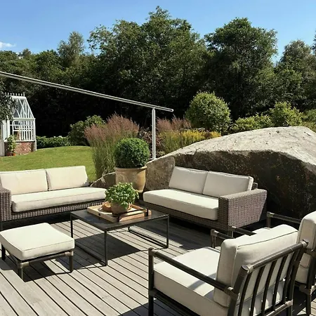 With Architect-designed Garden In Alsvik 타우
